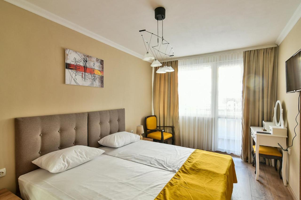Top Location Flats In Varna Eksteriør bilde