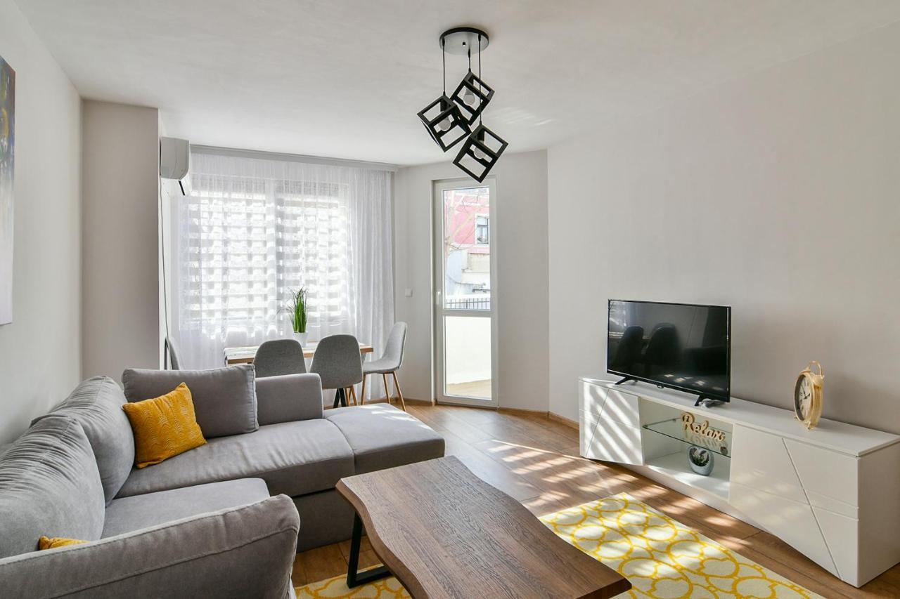 Top Location Flats In Varna Eksteriør bilde