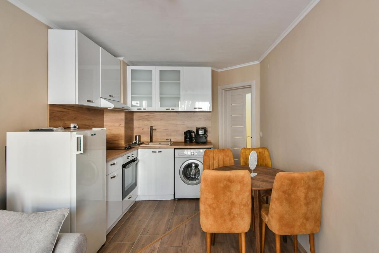 Top Location Flats In Varna Eksteriør bilde