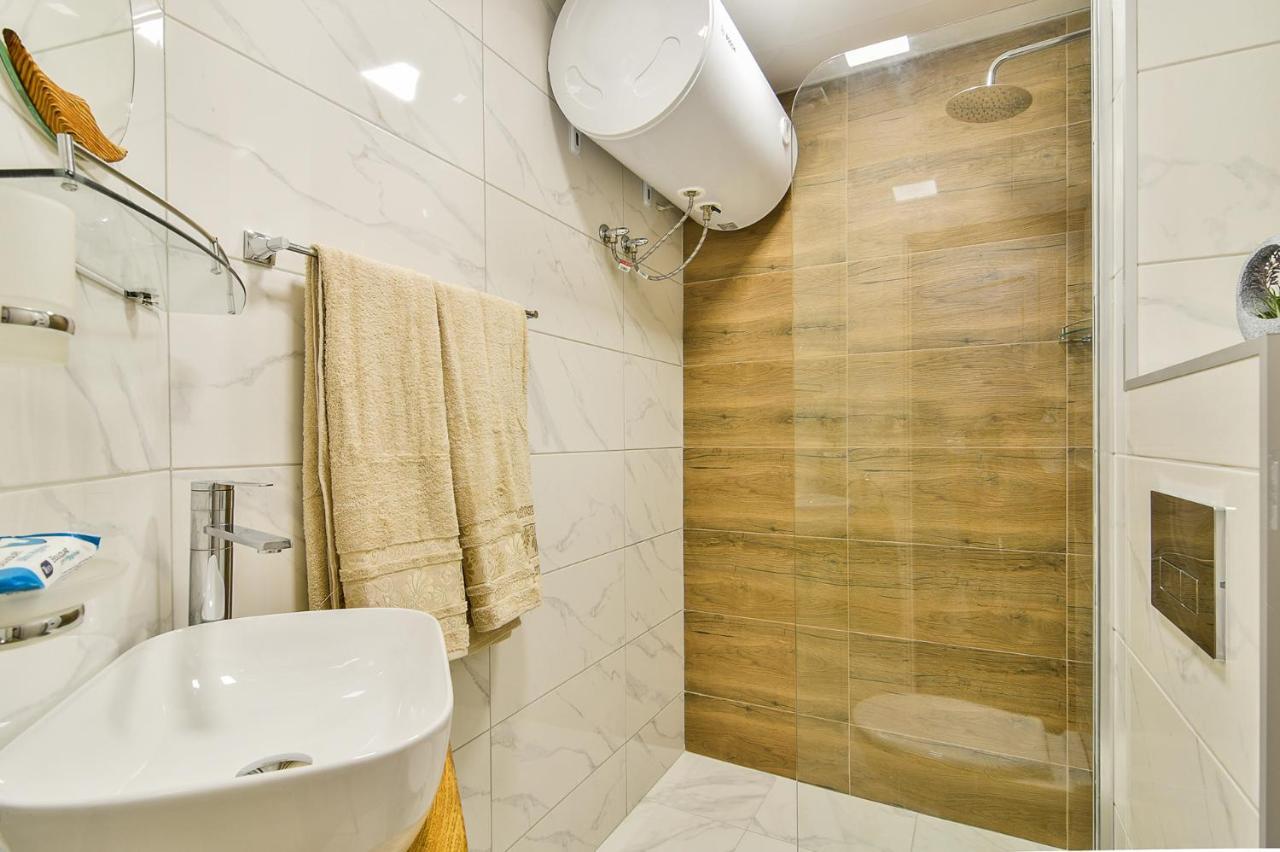 Top Location Flats In Varna Eksteriør bilde